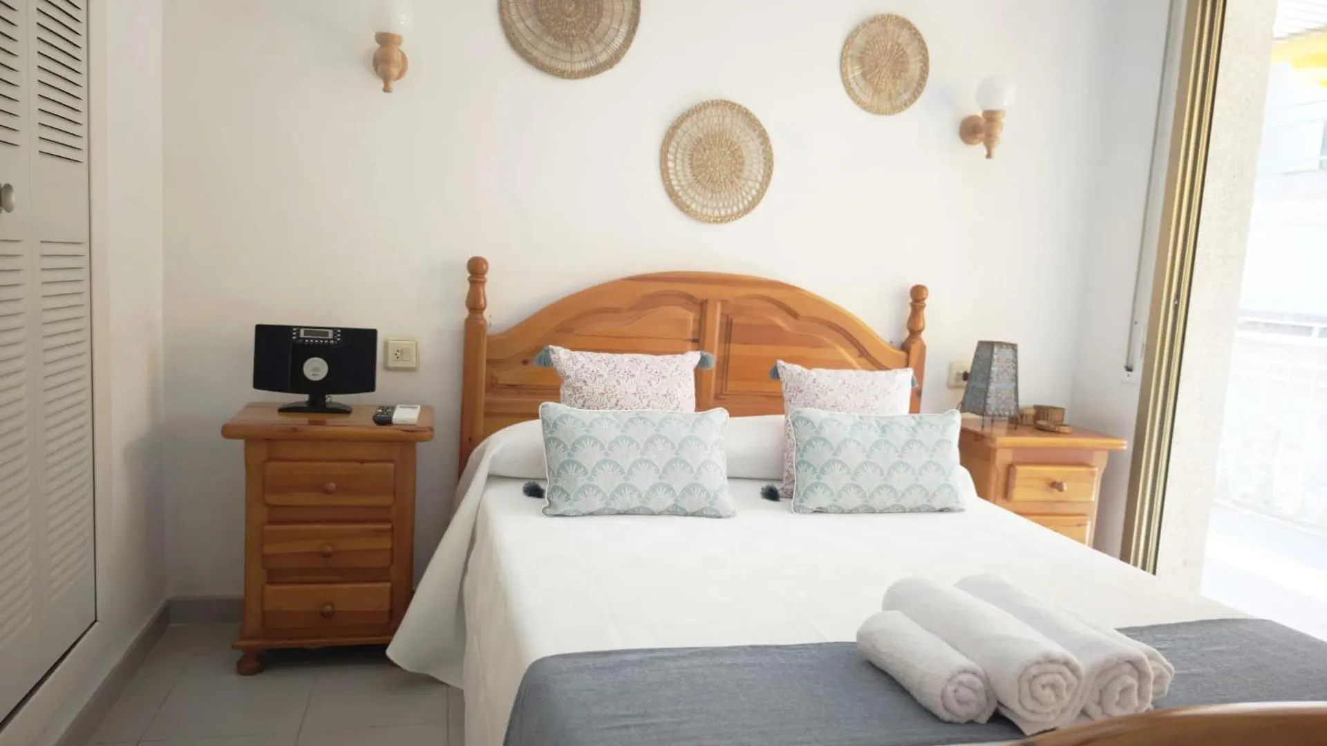 Reina Apartment 150M To Beach With Pool And Balcony Near To Portaventura Salou 0*,  España
