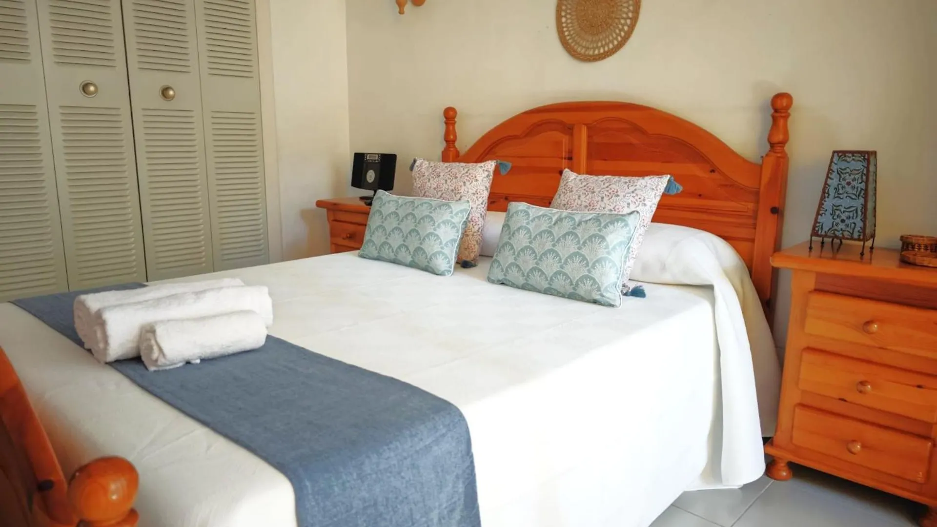 Reina Apartment 150M To Beach With Pool And Balcony Near To Portaventura Salou