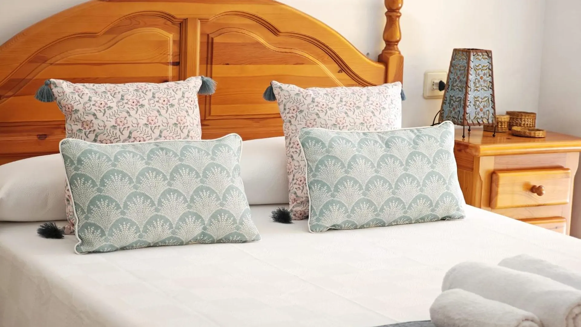 Reina Apartment 150M To Beach With Pool And Balcony Near To Portaventura Salou